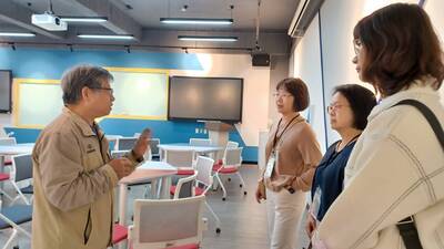 2025-12-13全球校友日系友返校